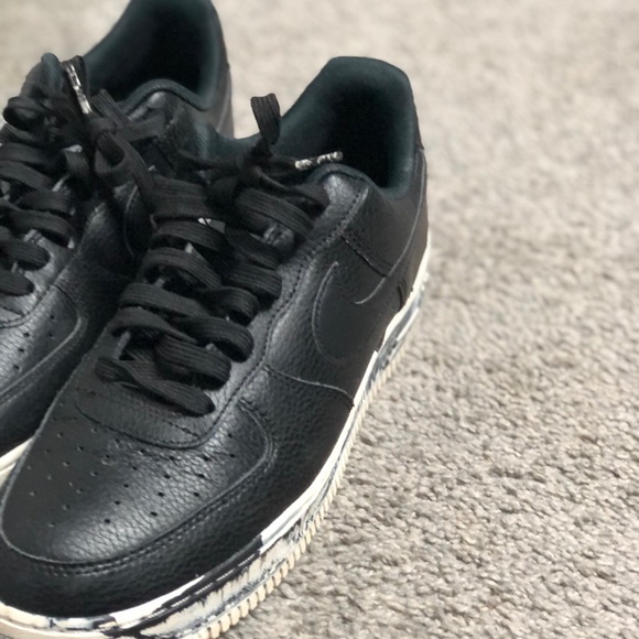 Black Marble bottom Air Force 1 - Picture 2 of 6